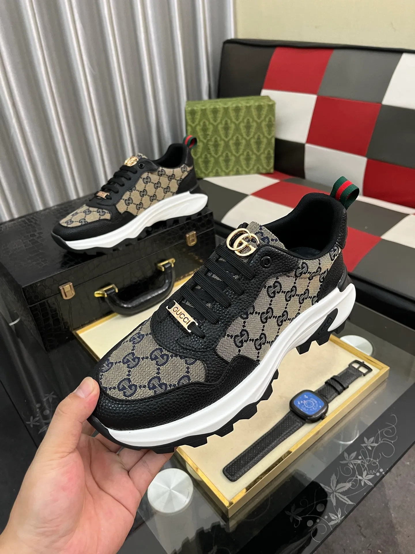 Men's shoes 💰458⌚️⌚️ Gucci •Gucci original quality. ~ Unique modern style sneakers. 🏃A must-have casual shoe for trendy men😍😍 Original brand imported from Italy, imported original leather, sheep lining (refuses to discolor and grind feet) Sole: Original sole provided by the original factory, French lazy style design ⚠️Fit to the feet, original quality attached, super comfortable original sole, code number: 38-444️⃣Colors available